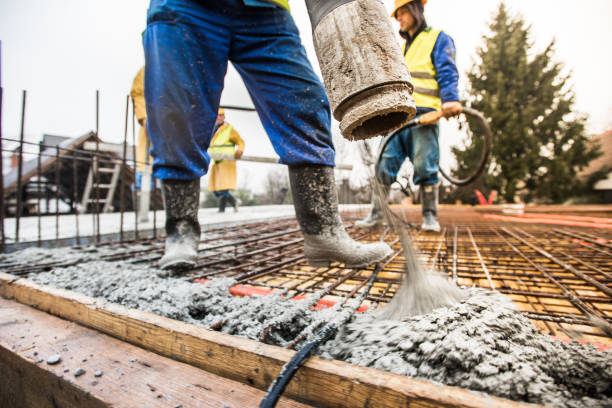 Best Commercial Concrete Contractor  in Tipp City, OH